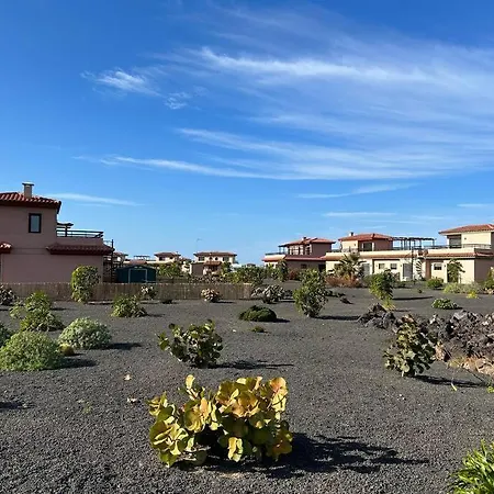 Charming Casa In Majanicho Lajares